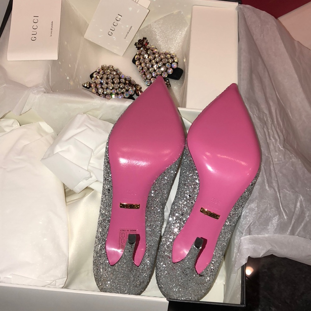 SOLD!!!   NIB Gucci Virginia glitter pump/ crystal heart.8.5 - Picture 8 of 8